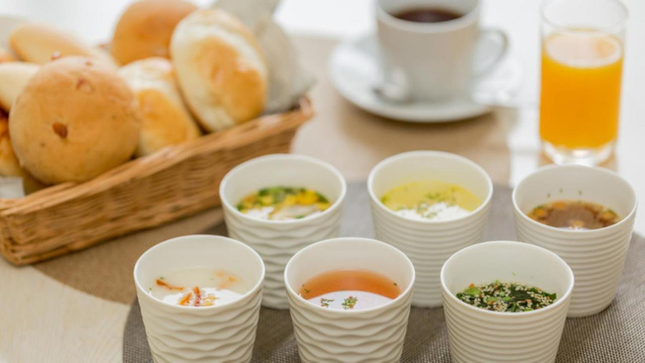 Toyoko Inn Hokkaido Sapporo-Eki Minami-Guchi Kültér fotó